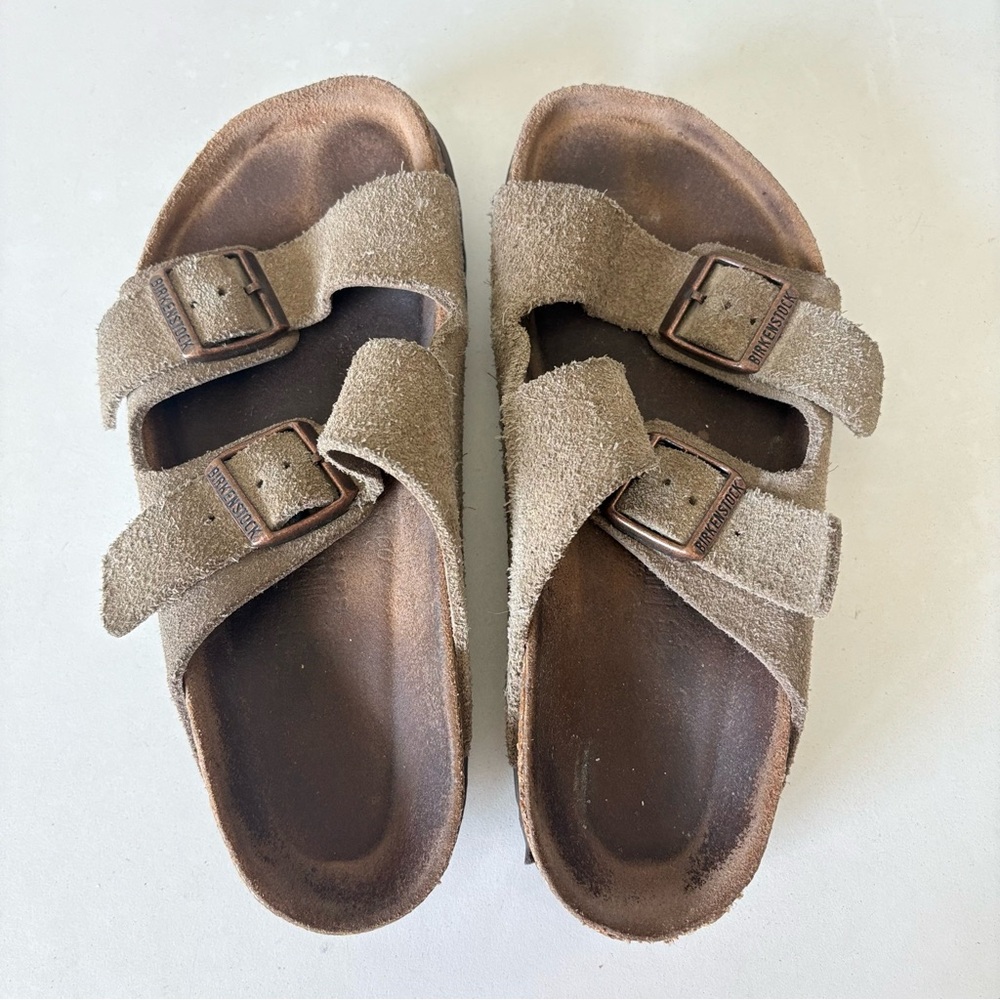 Birki’s by Birkenstock Slip-on Sandals Gray Two Strap Woman’s Size 35 US 4-4.5